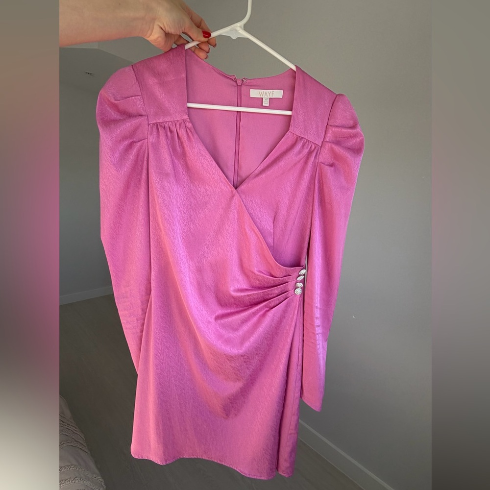 Gorgeous short dress in excellent condition.
Size XS